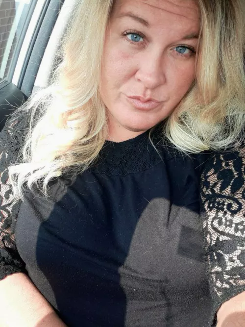 Feeling a little sassy this morning 😘