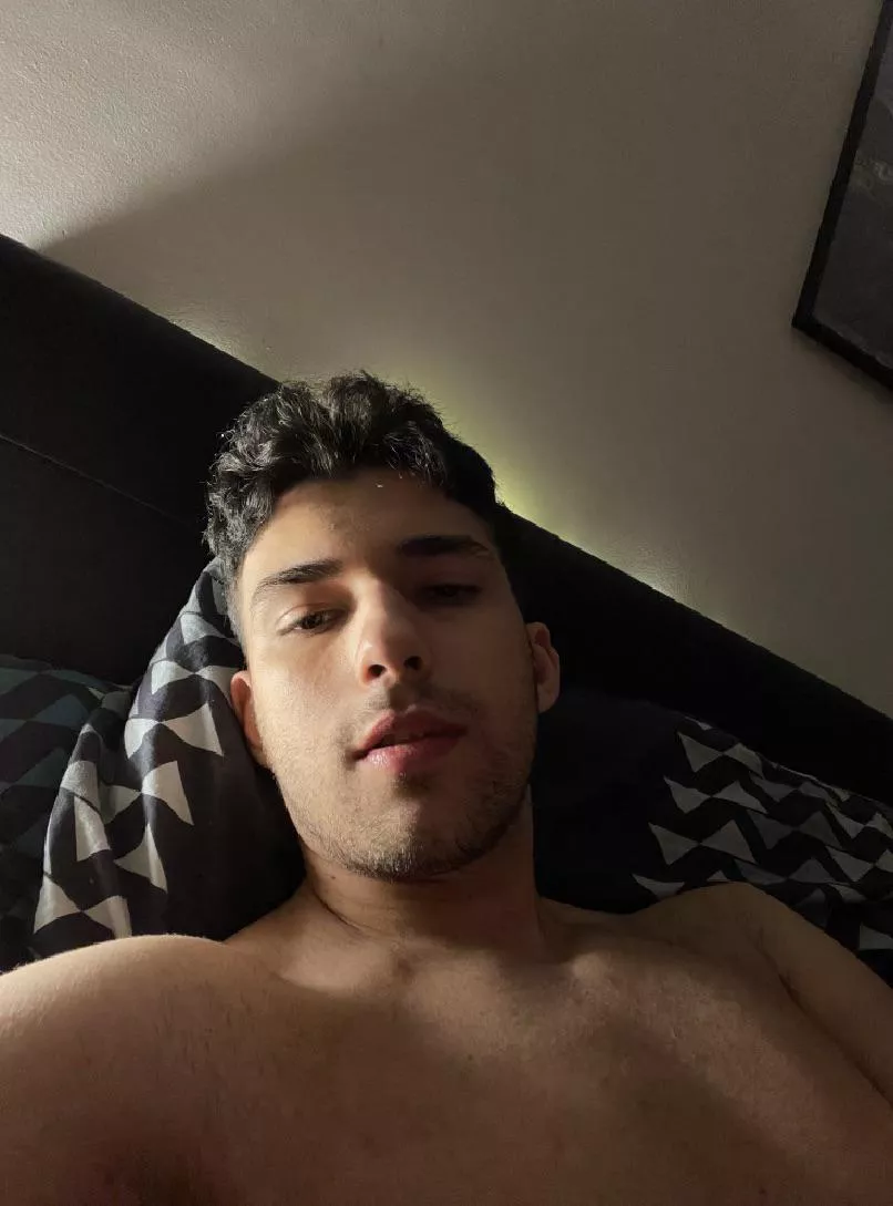 Feeling poorly I can barely get out of bed 🥲