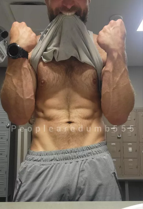 Getting hard pop-eye vibes [36]