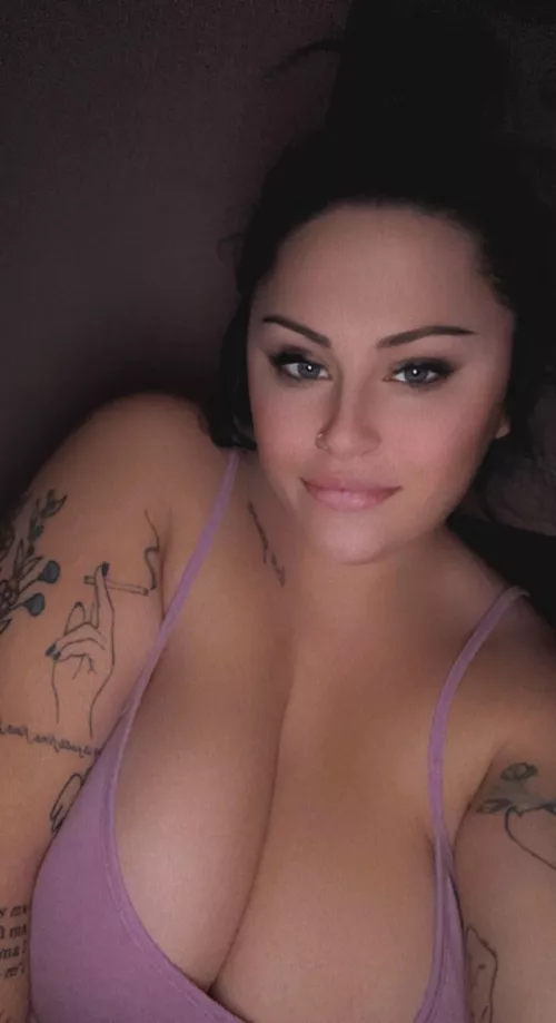 Goodmorninggg 🌞💋😮‍💨 (OC)