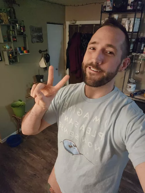 Happy Monday beautiful. No matter what happens today, you're amazing and loved.