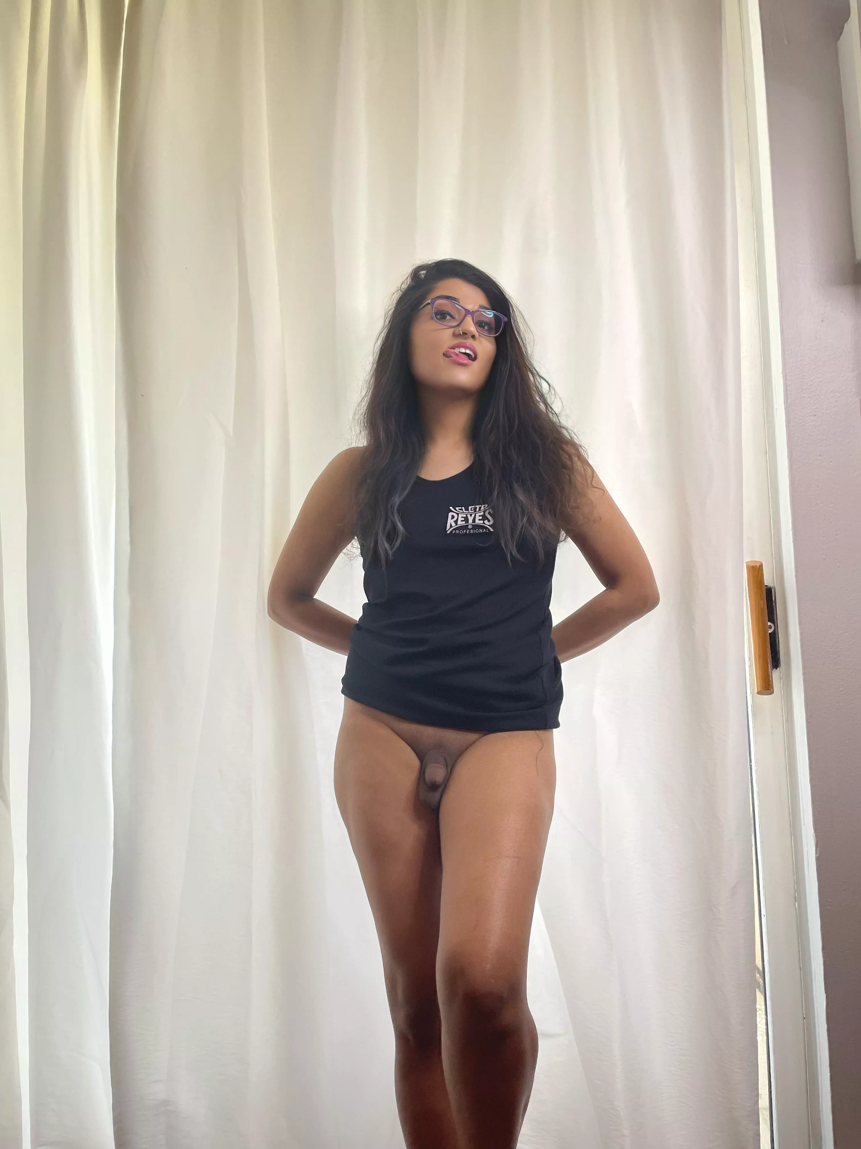 Hi! I wanna fuck you! (Say it back)