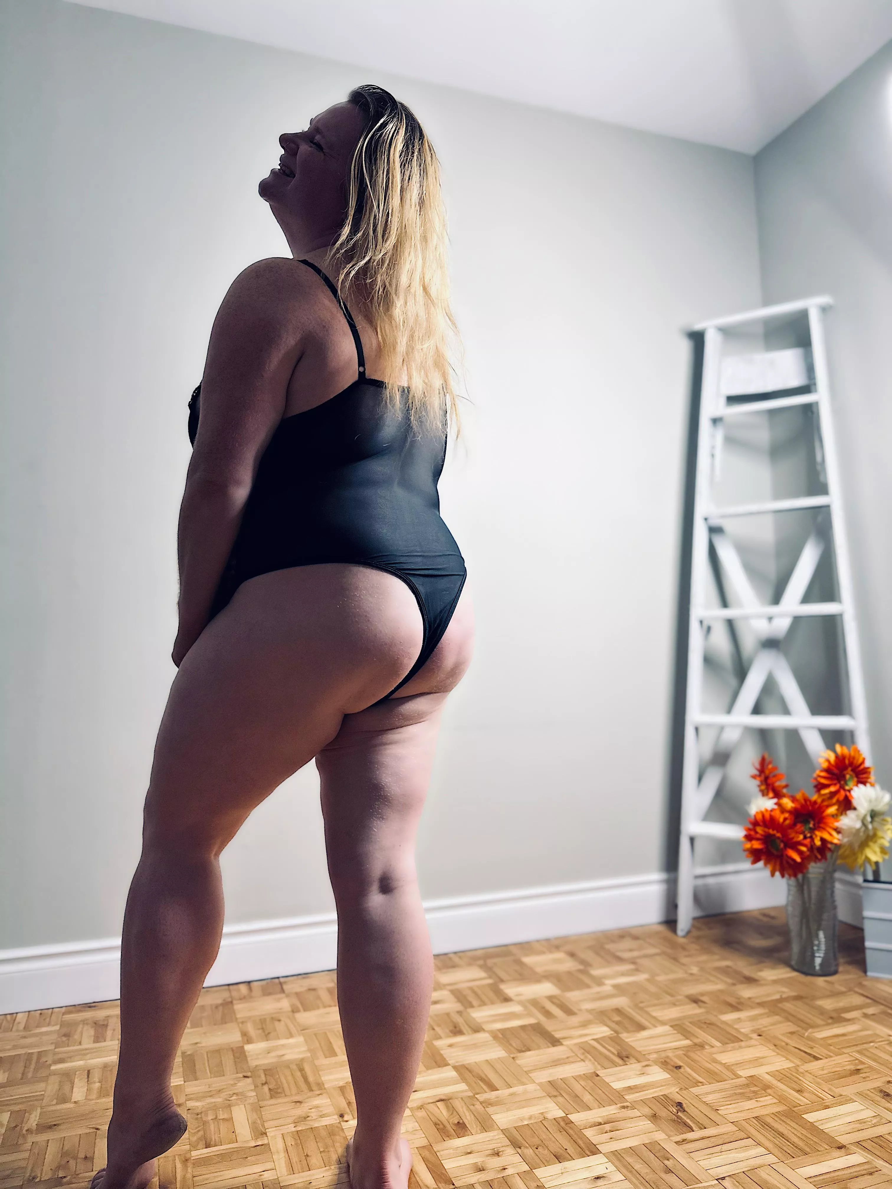 Hope you enjoy the view 💕