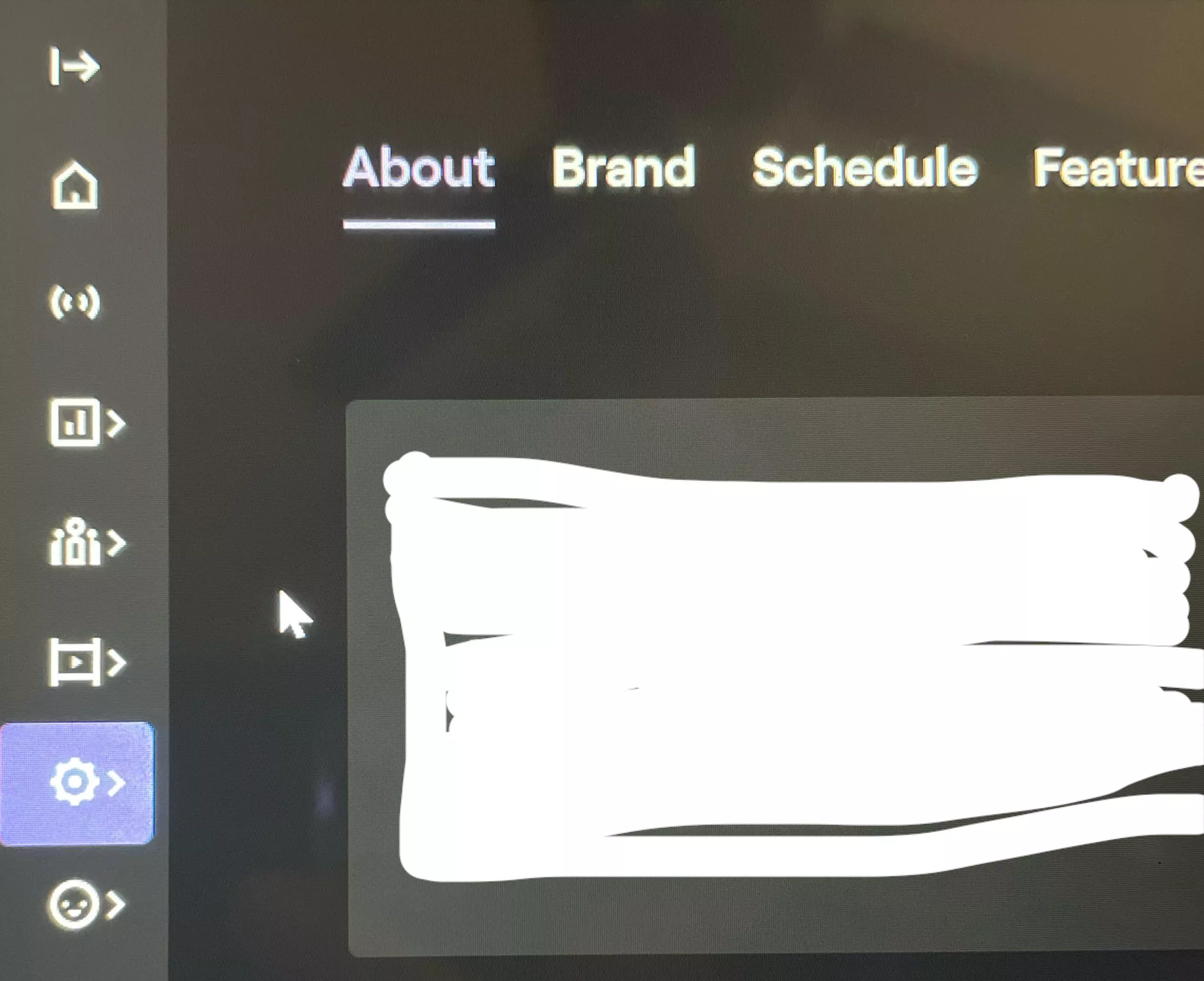 How do i add panels when the Edit Panels button is not there?