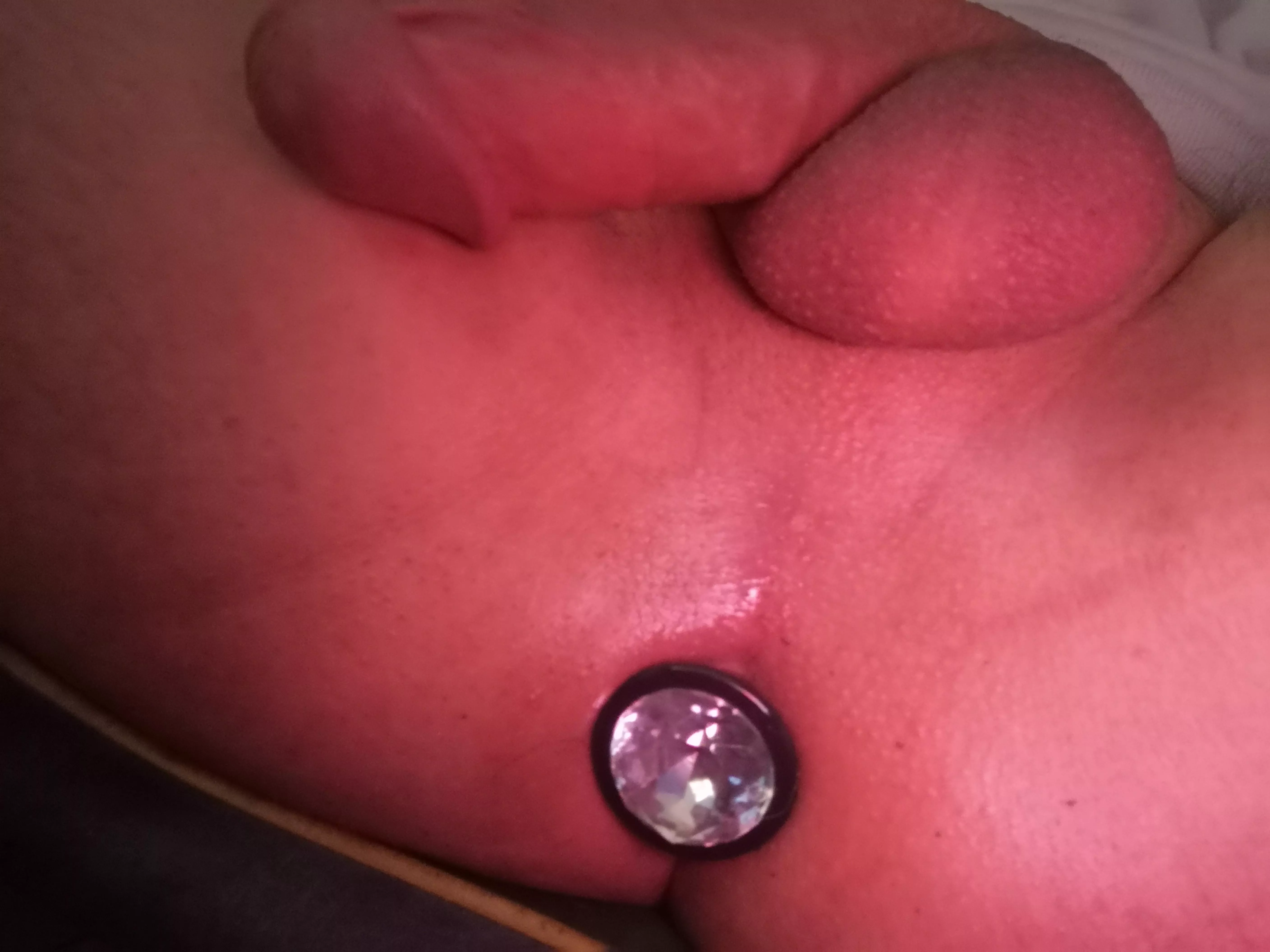 It's my first post please be gentle 🥺❤️ I need someone to be a replacent for this boring plug 🥵