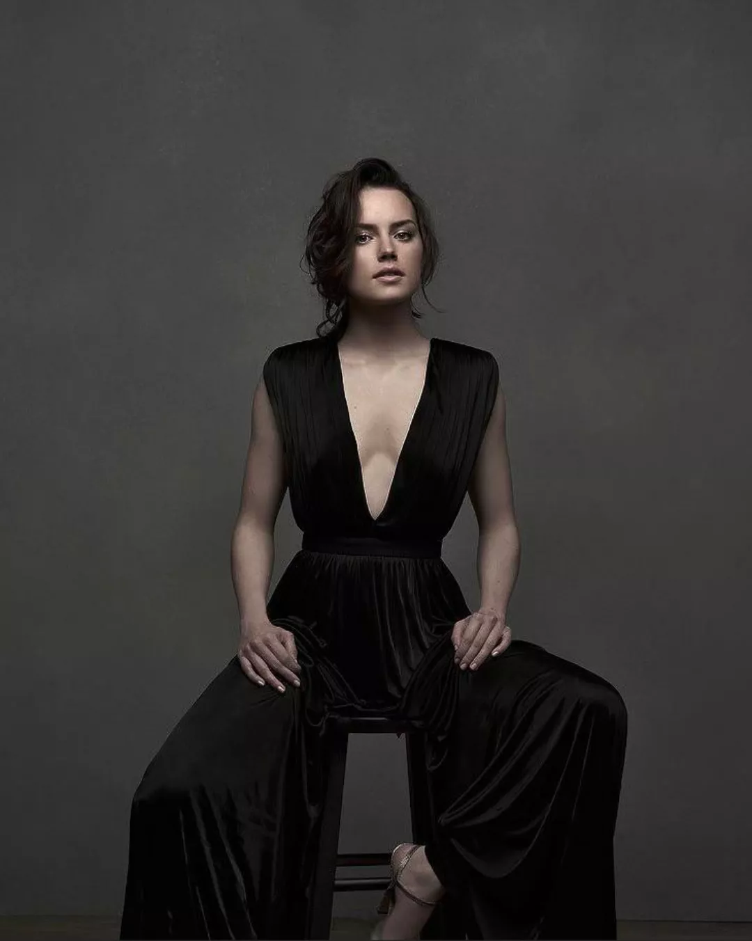 Let's get filthy and leak for Daisy Ridley!