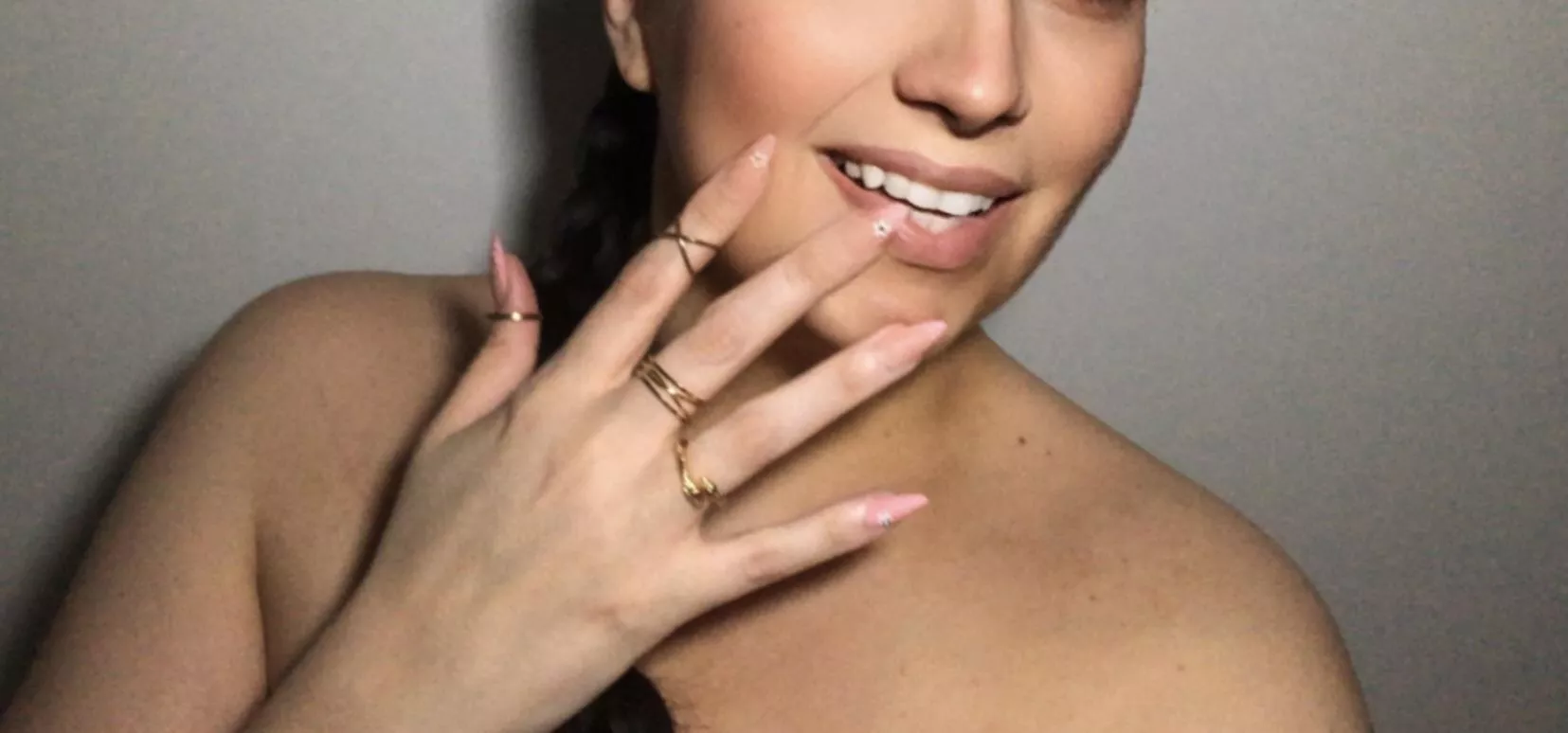 Mirror mirror on the wall,,,