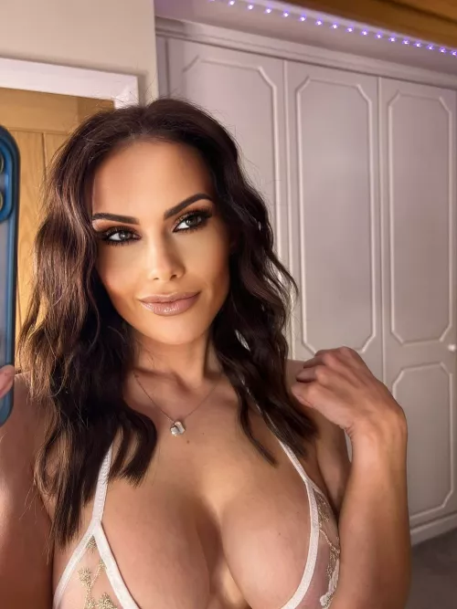 My mission is to make you hard. Did I succeed ?