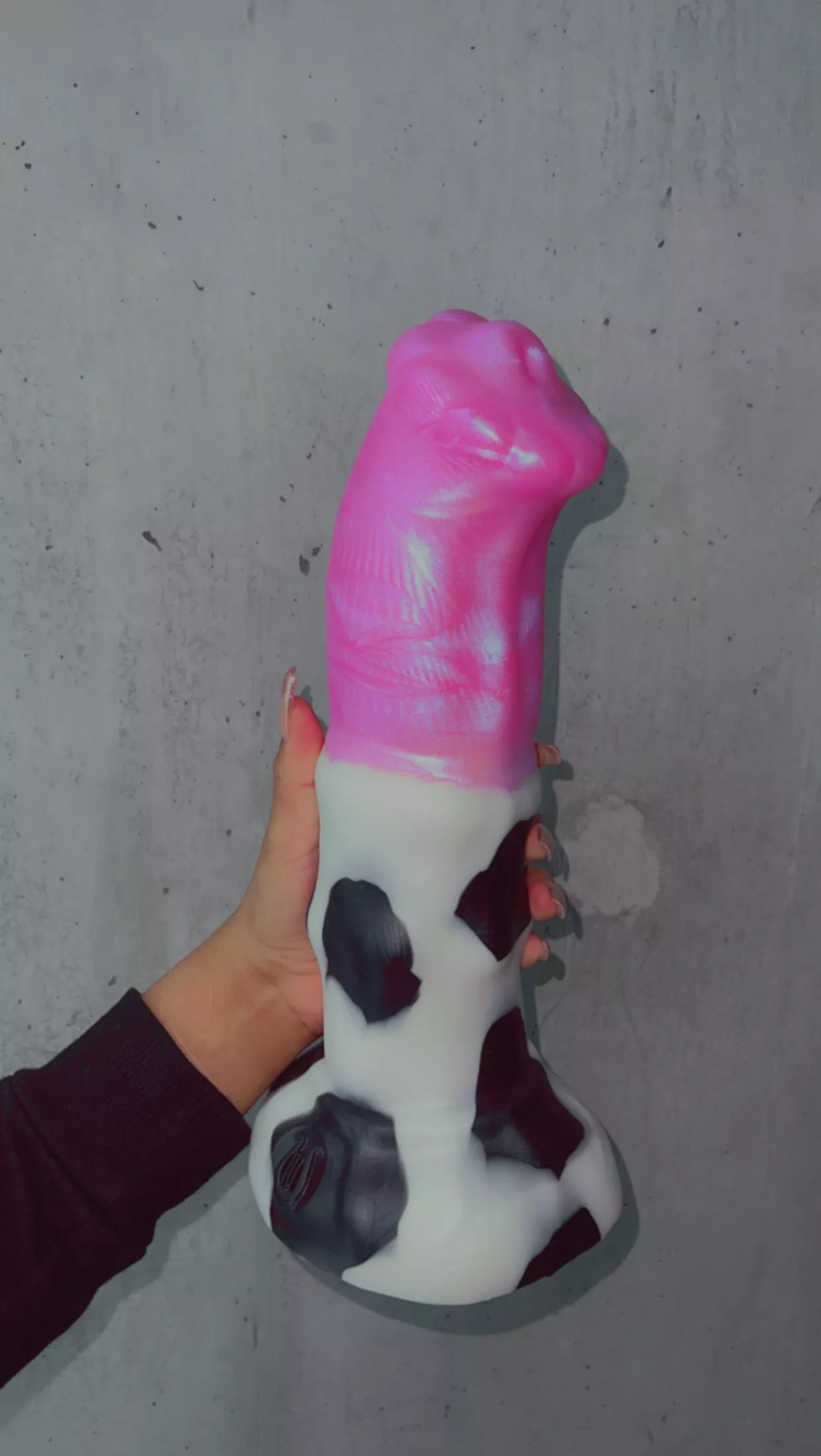 My XL Minotaur custom from the wandering bard came in 😍😍 it is absolutely gorgeous 💗💗