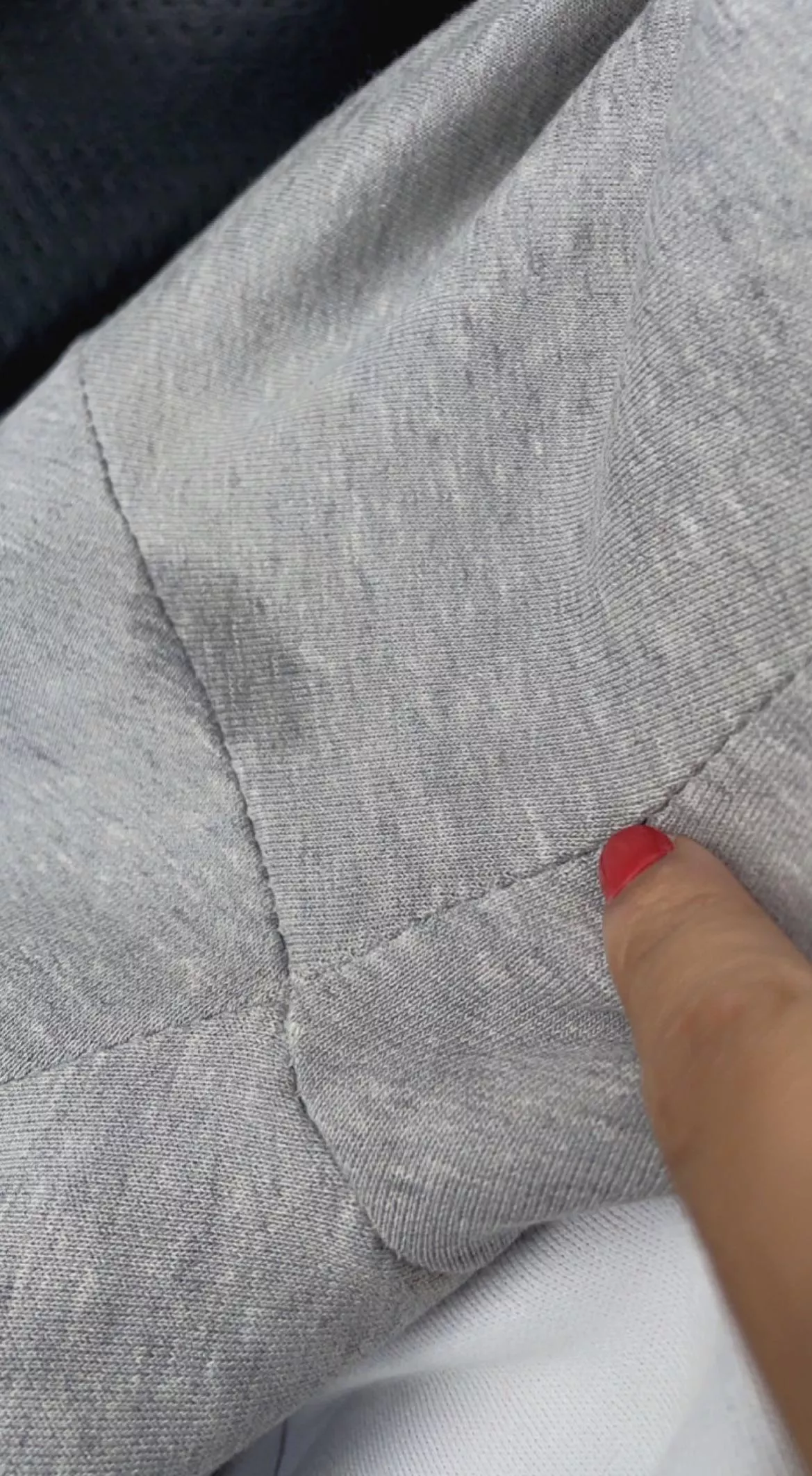 No panties so I leaked onto my sweatssss, in the car