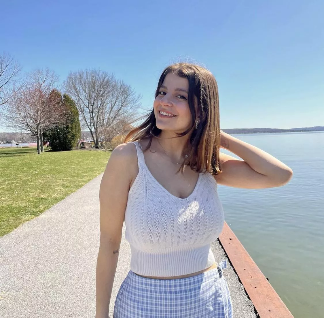 Pushing that sweater to the limit