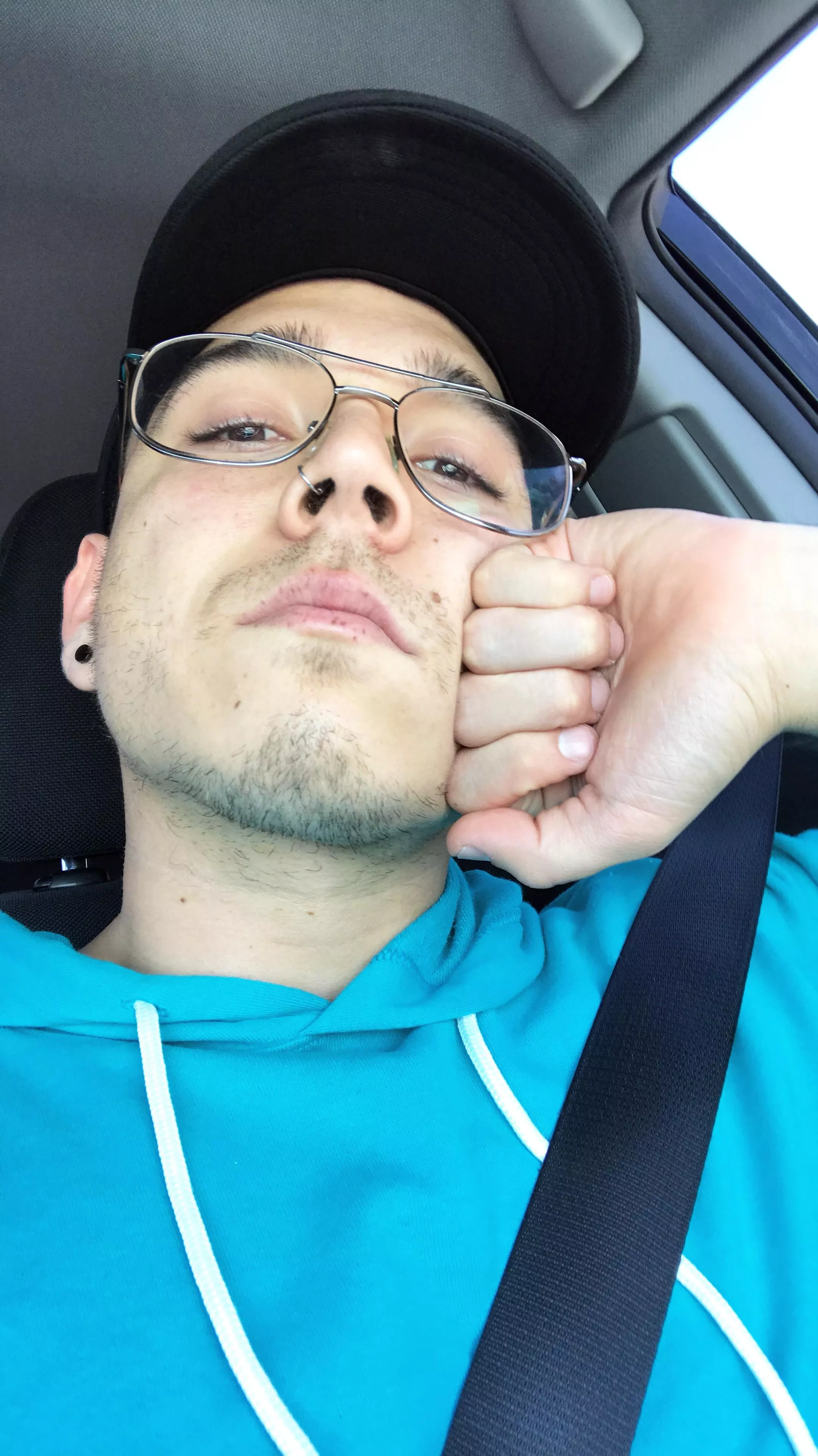 Technically still Sunday in Hawaii 😂😂