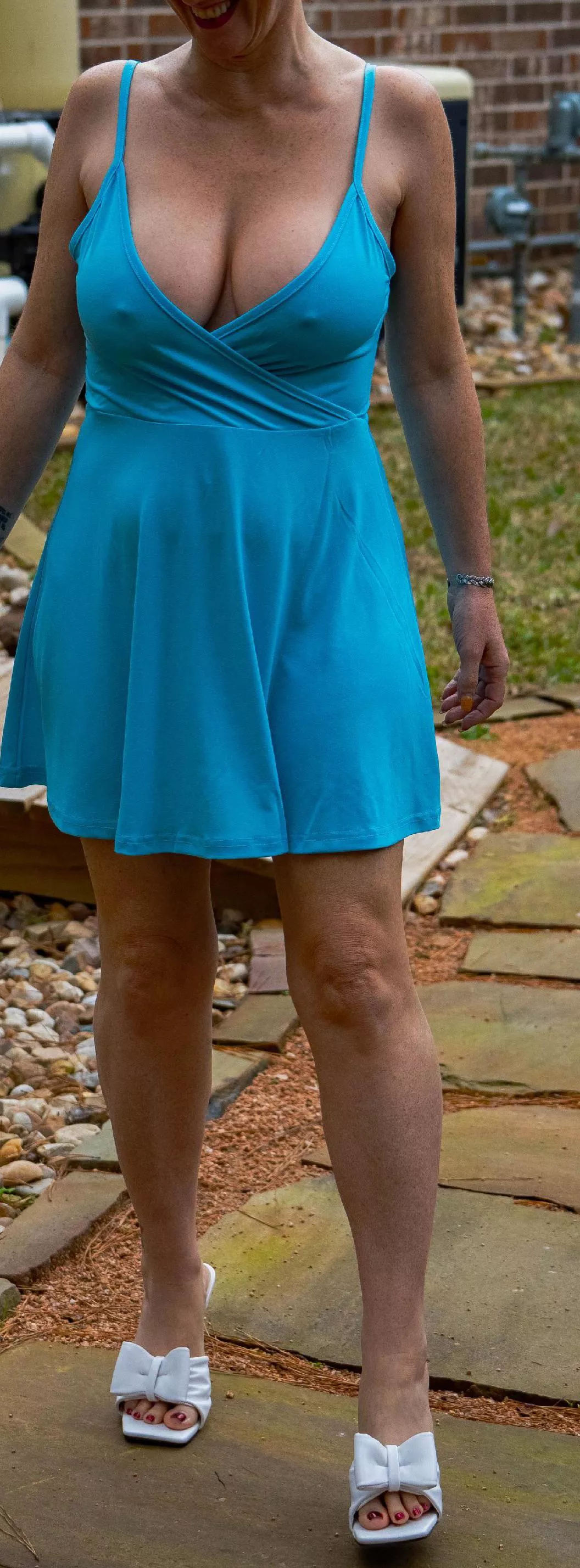 This is such an exciting sundress