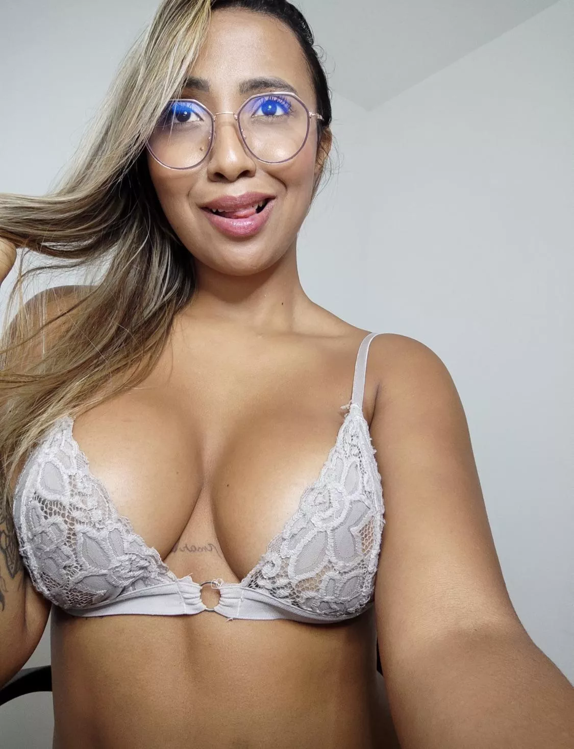 Thought you might like to see my glasses 🤓