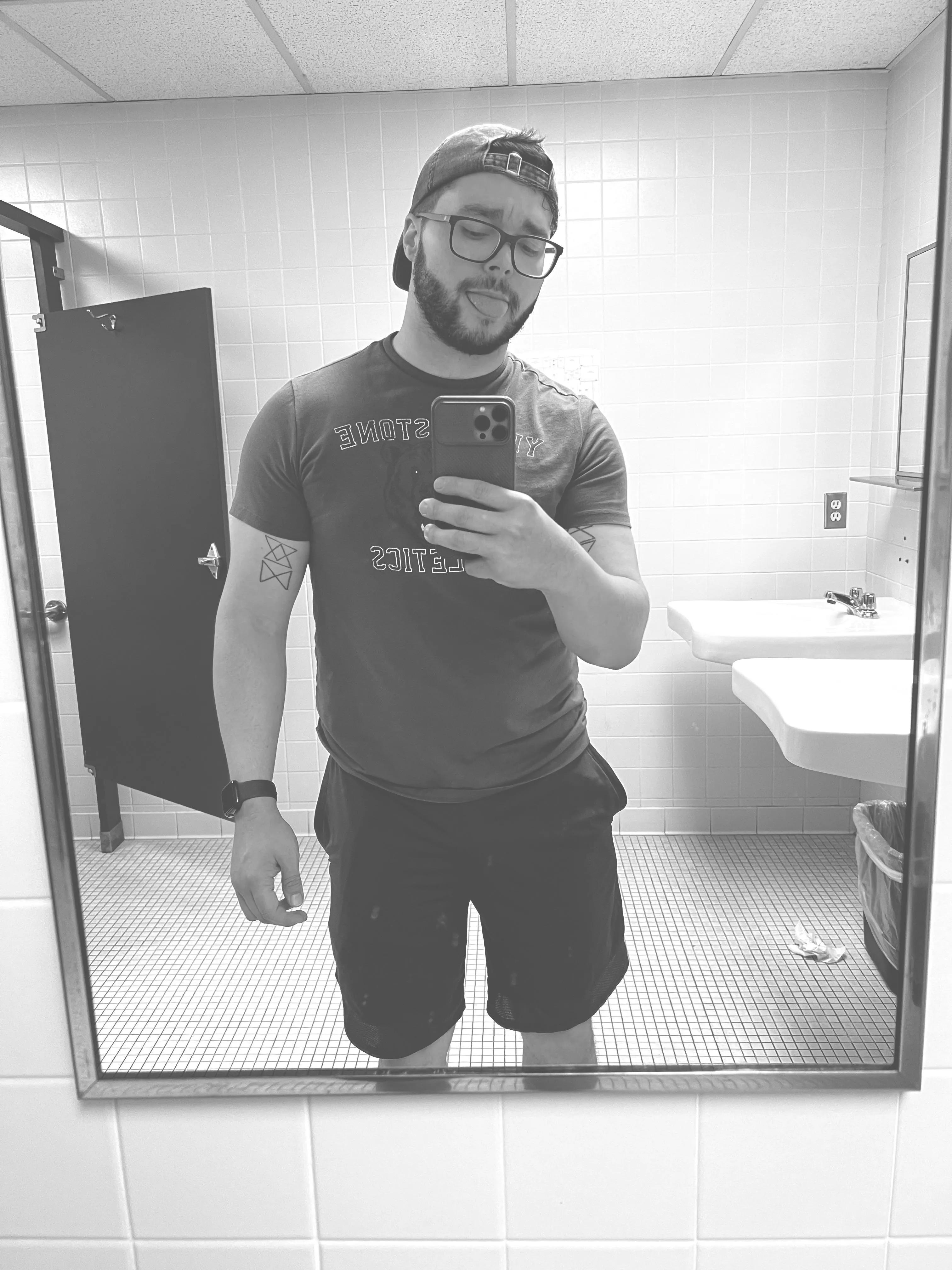 Turned 26 yesterday 🎉🥳🎈🎂 happy to have made it another year ❤️