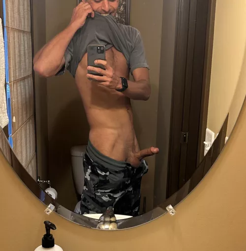 U could see me from the kitchen