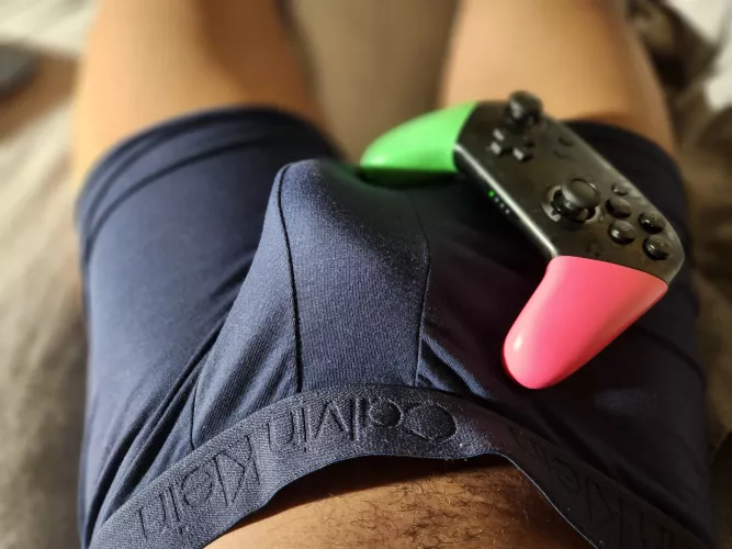 wanna smash?......I mean play smash