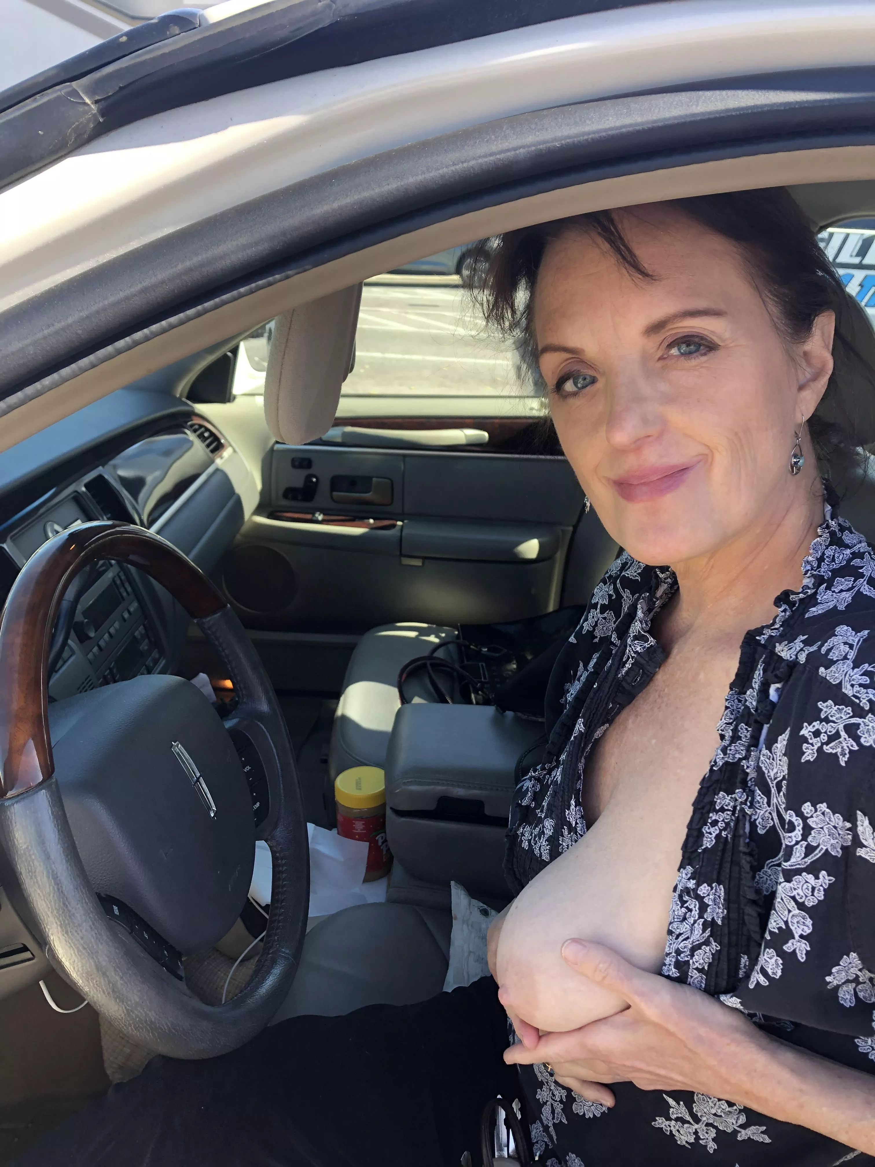 What seems to be the problem officer? (.)(.)