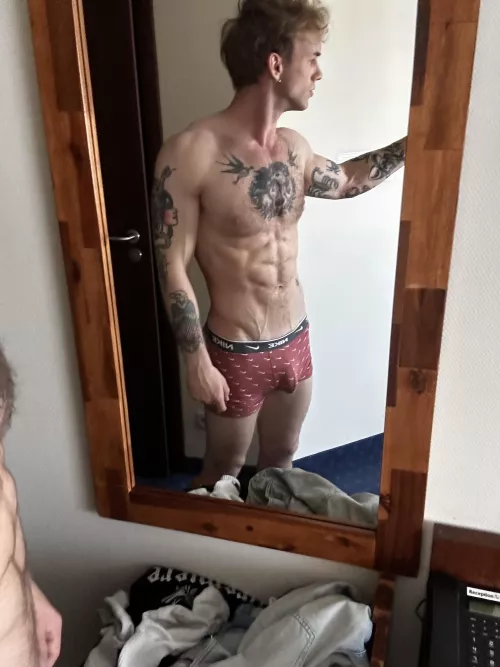 Who needs shirt anyways