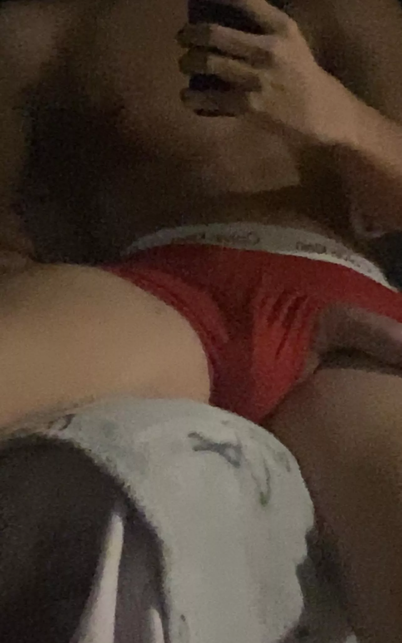 19M Fit Twink, into DadBods, BigBros, Latinos, Older, Dads (Verbal+) DM for Snap