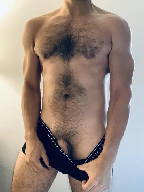 [36] Psst…I got something to show you.