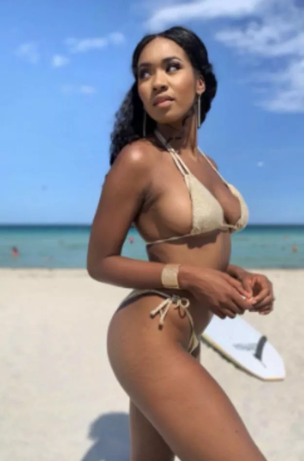 Bayleigh (BB20) at the beach