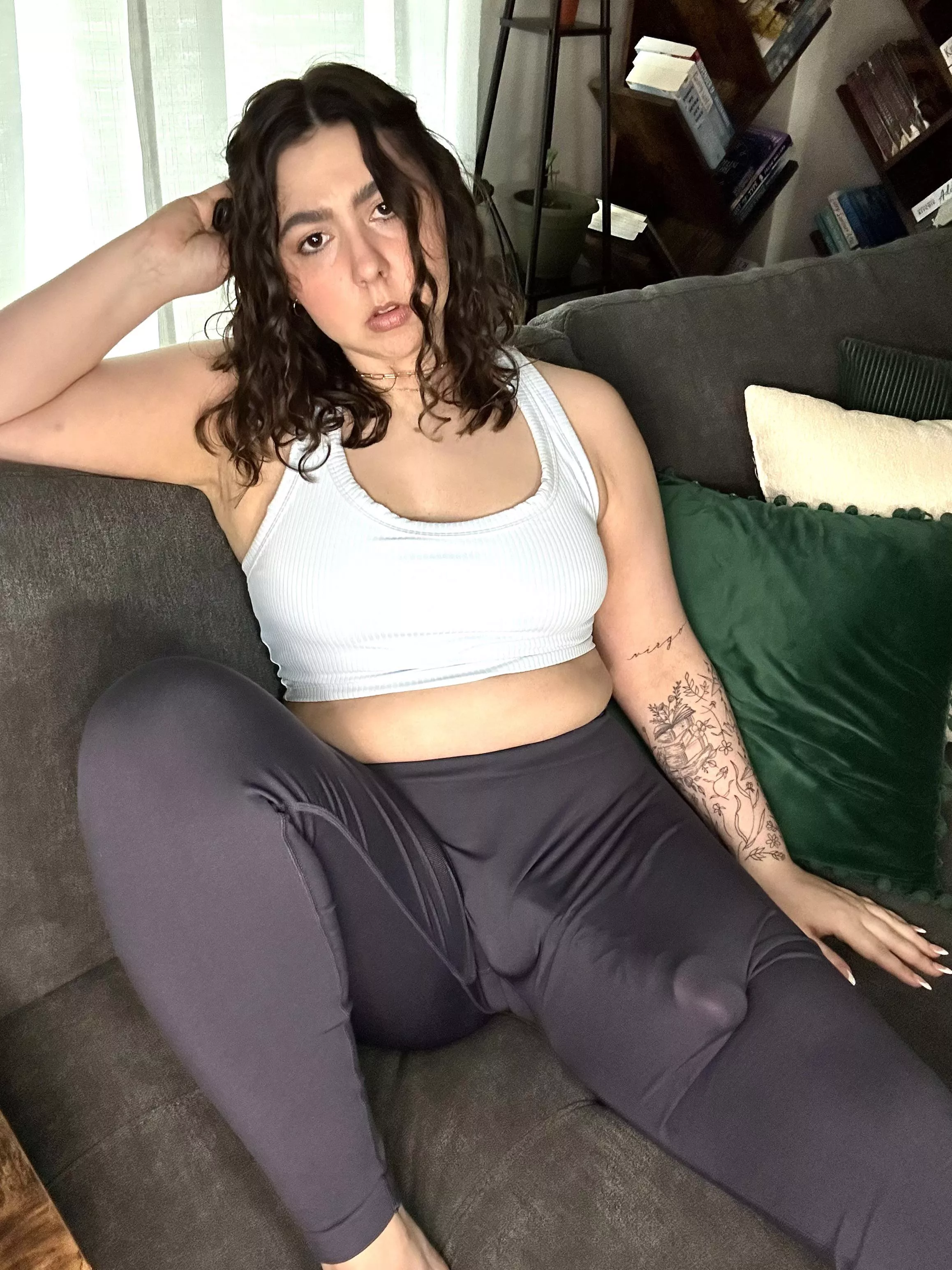 Bend over for me, I want to see what’s between those cheeks 😘