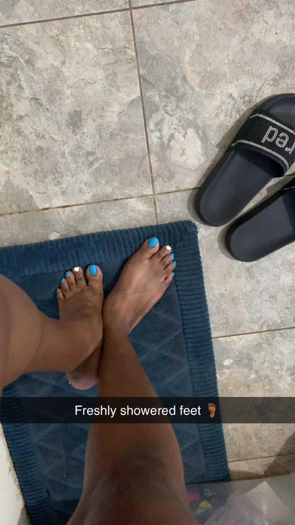 Blessing you with my pretty brown feet. You know everything about me makes you weak simp and send.