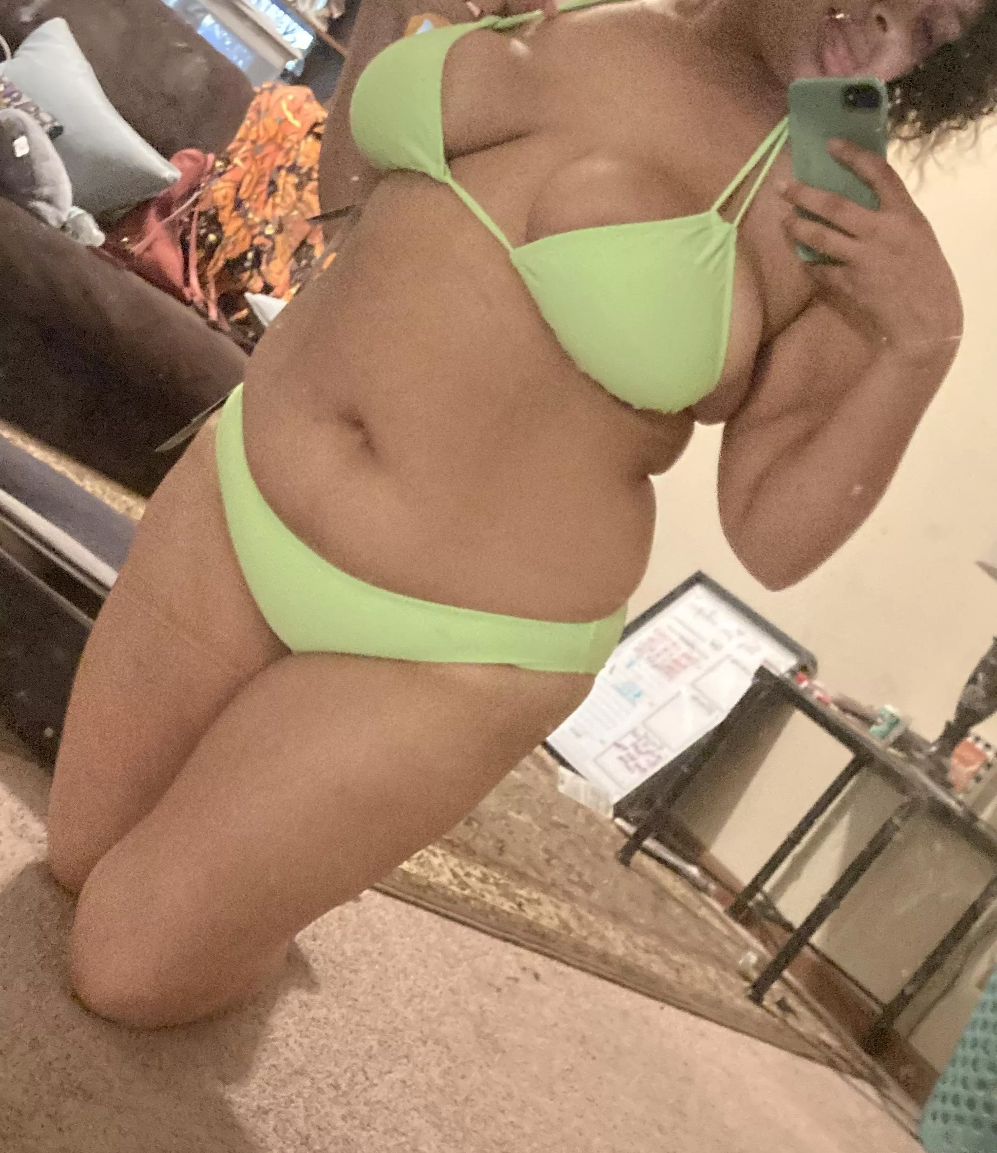 Can’t find a suite big enough for my tits