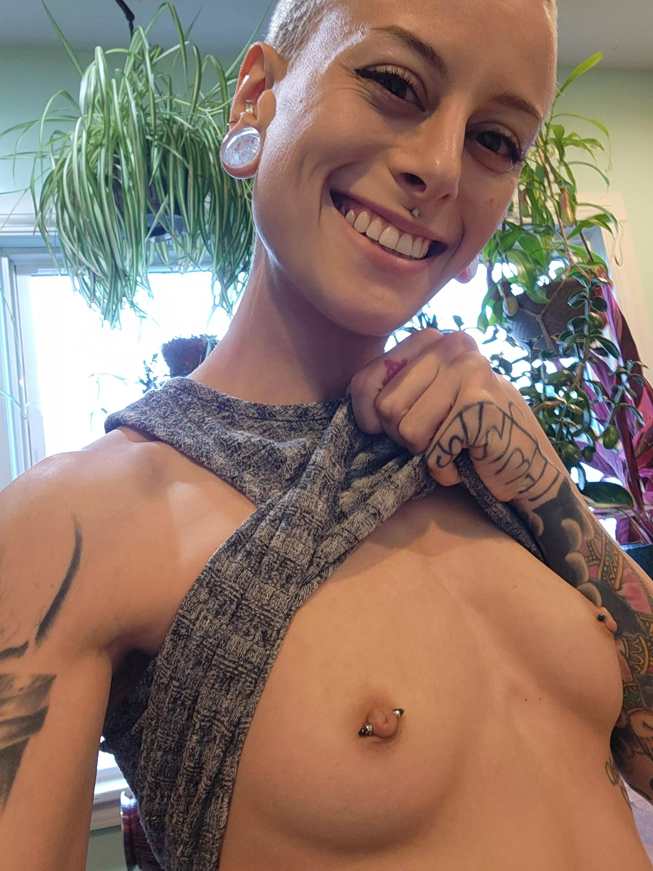 can't help but to be happy when you have cute boobs