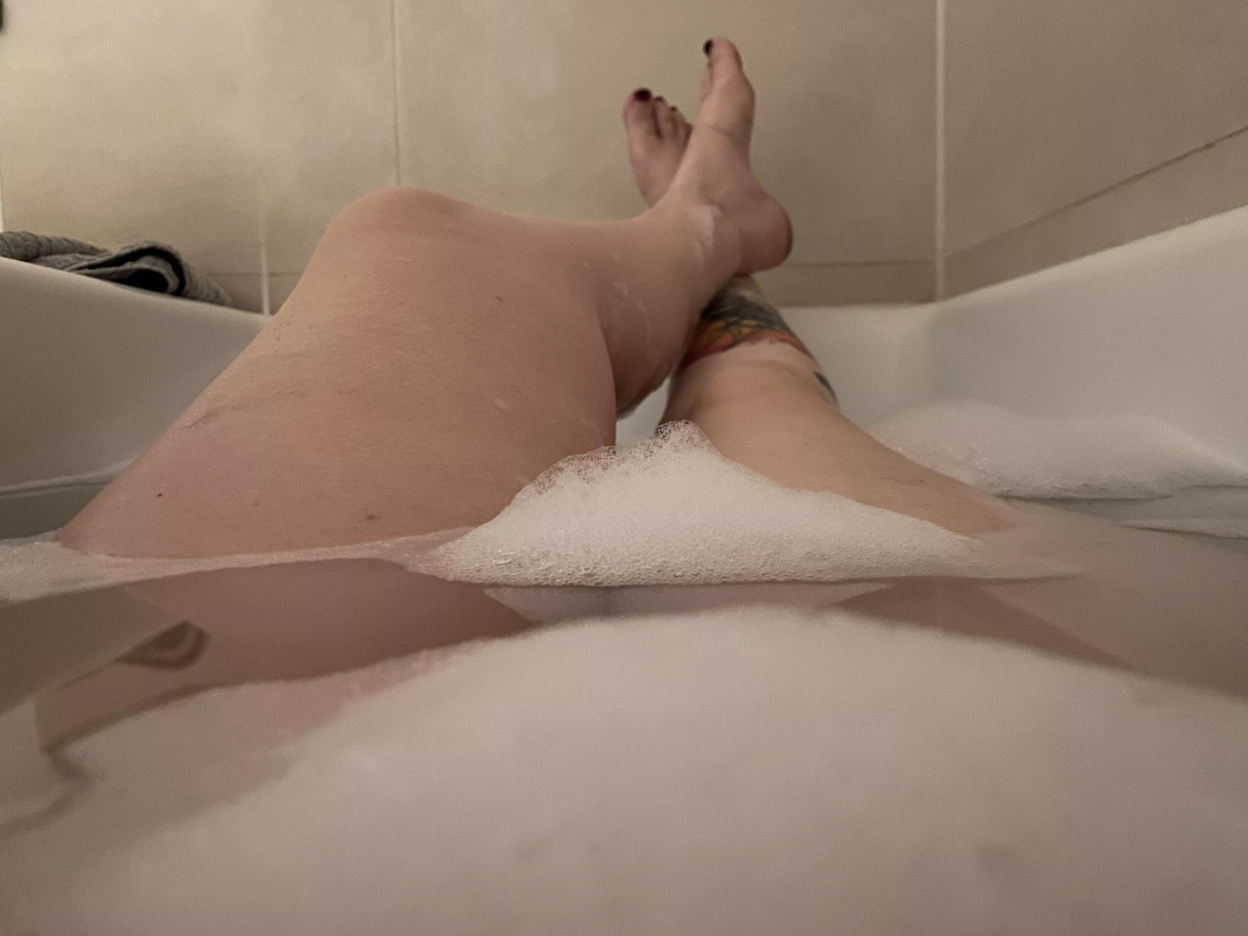 Claw up to the top hell born animal