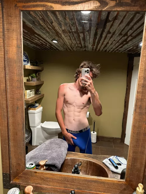 Could use a thick ass on my face after this long ass work day