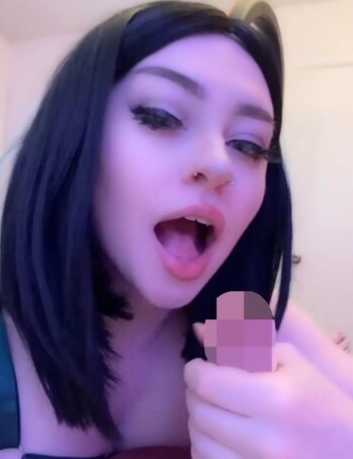 Daydreaming about your love juice 💦💦💦