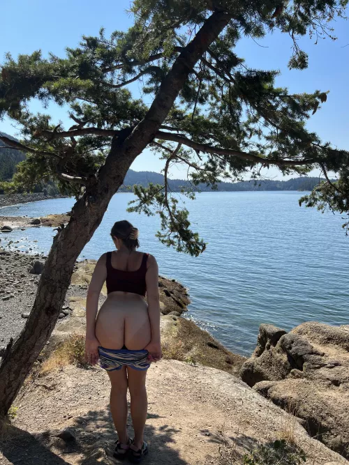 Full moon at the beach