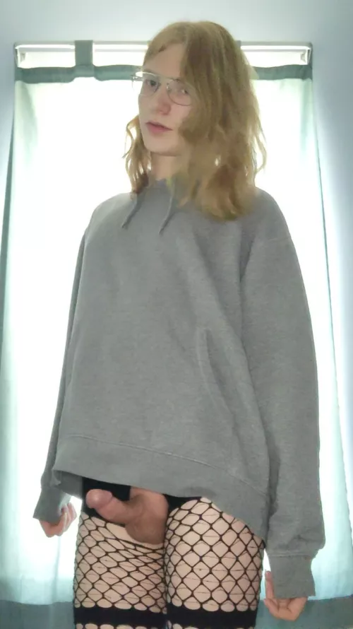 Hey! My eyes are up here!