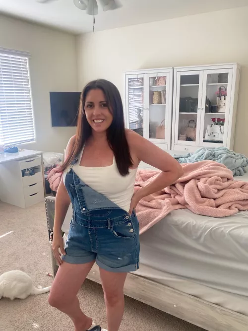 Hubby doesn't like overalls. What do you think?