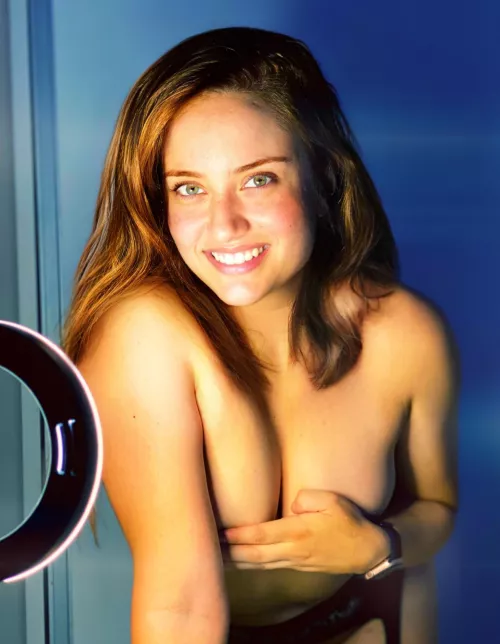 I like to show my freckles and much more