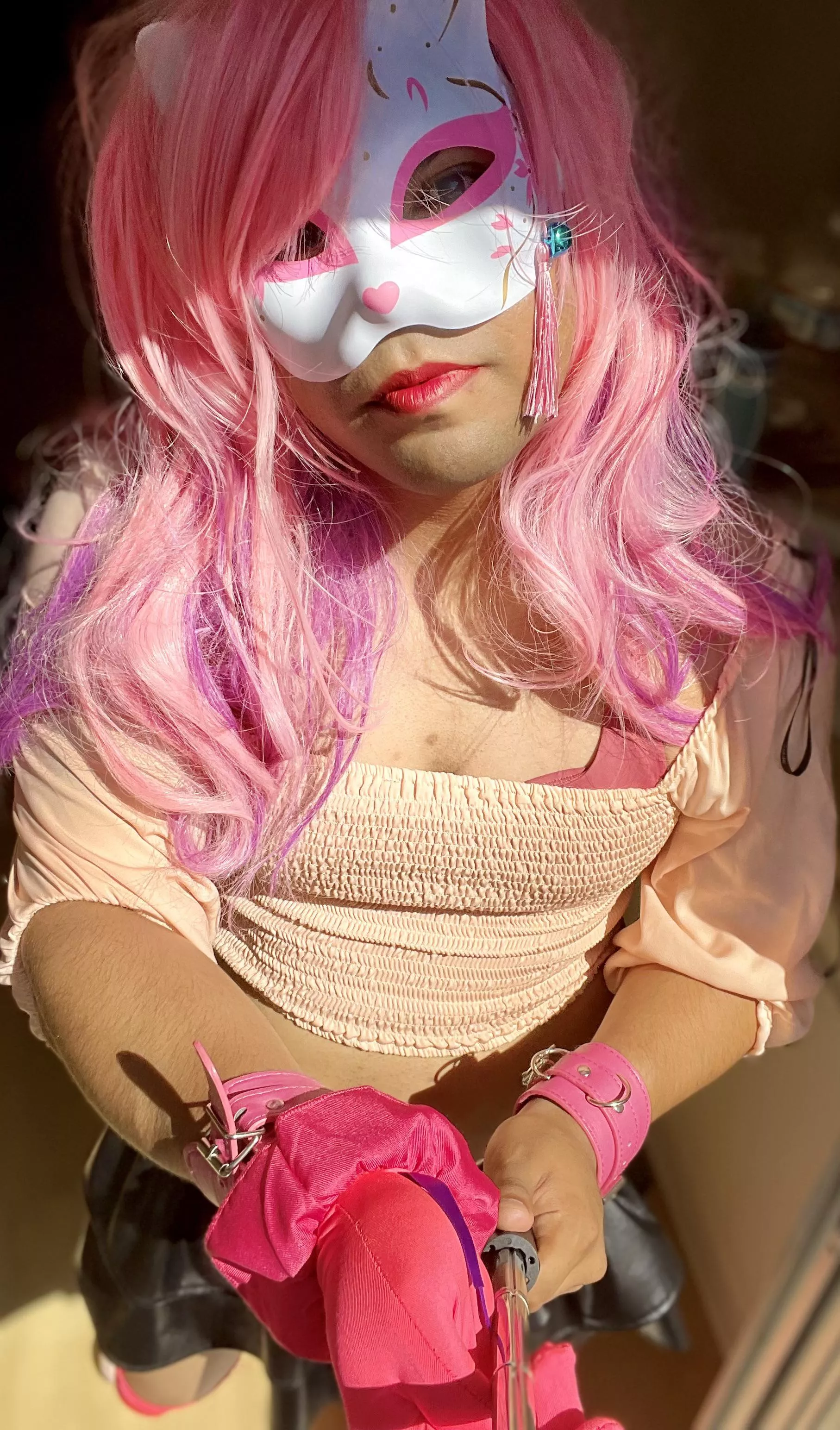 I lost my other glove but isn’t it cute