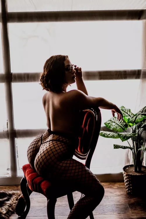 I love this little red chair.