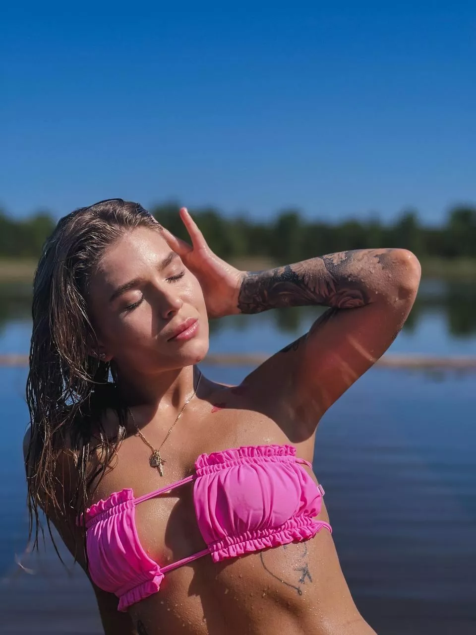 I need you to lick me until I'm begging for more in public