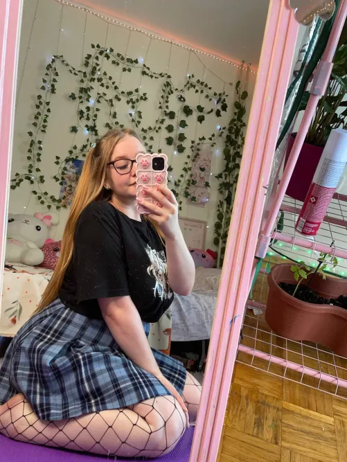 I will crawl on my knees for you to have fun together