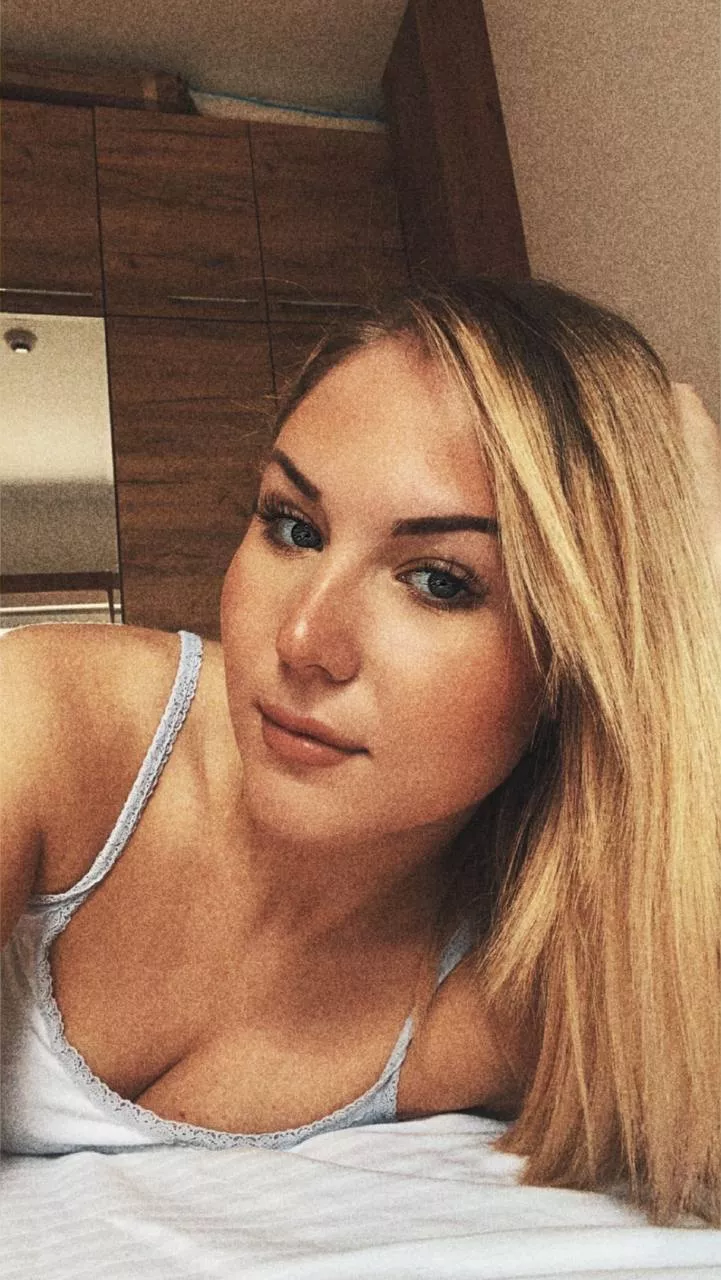 I'm here to prove you that Mondays are fun 😈