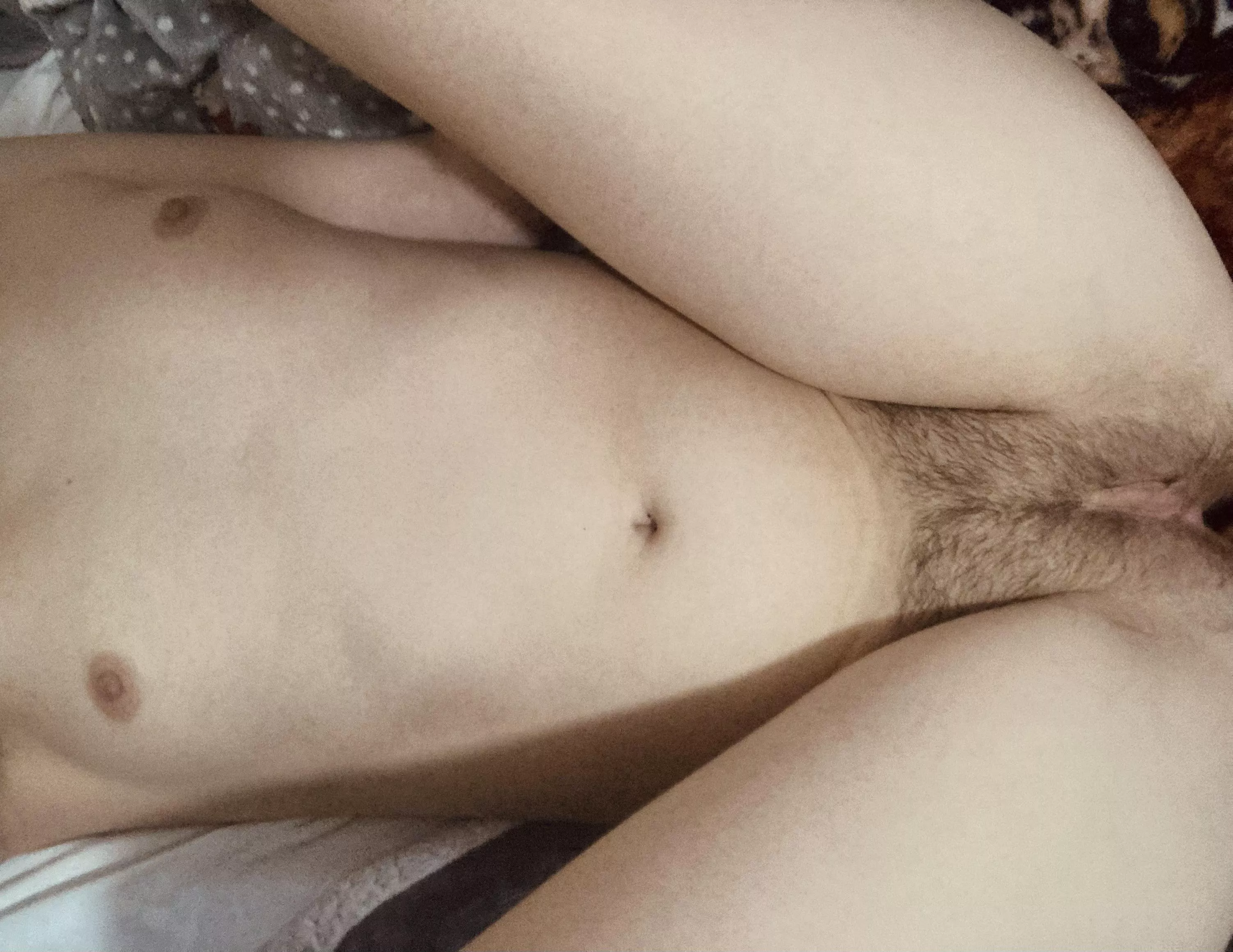 Is it true that hairy girls taste better?