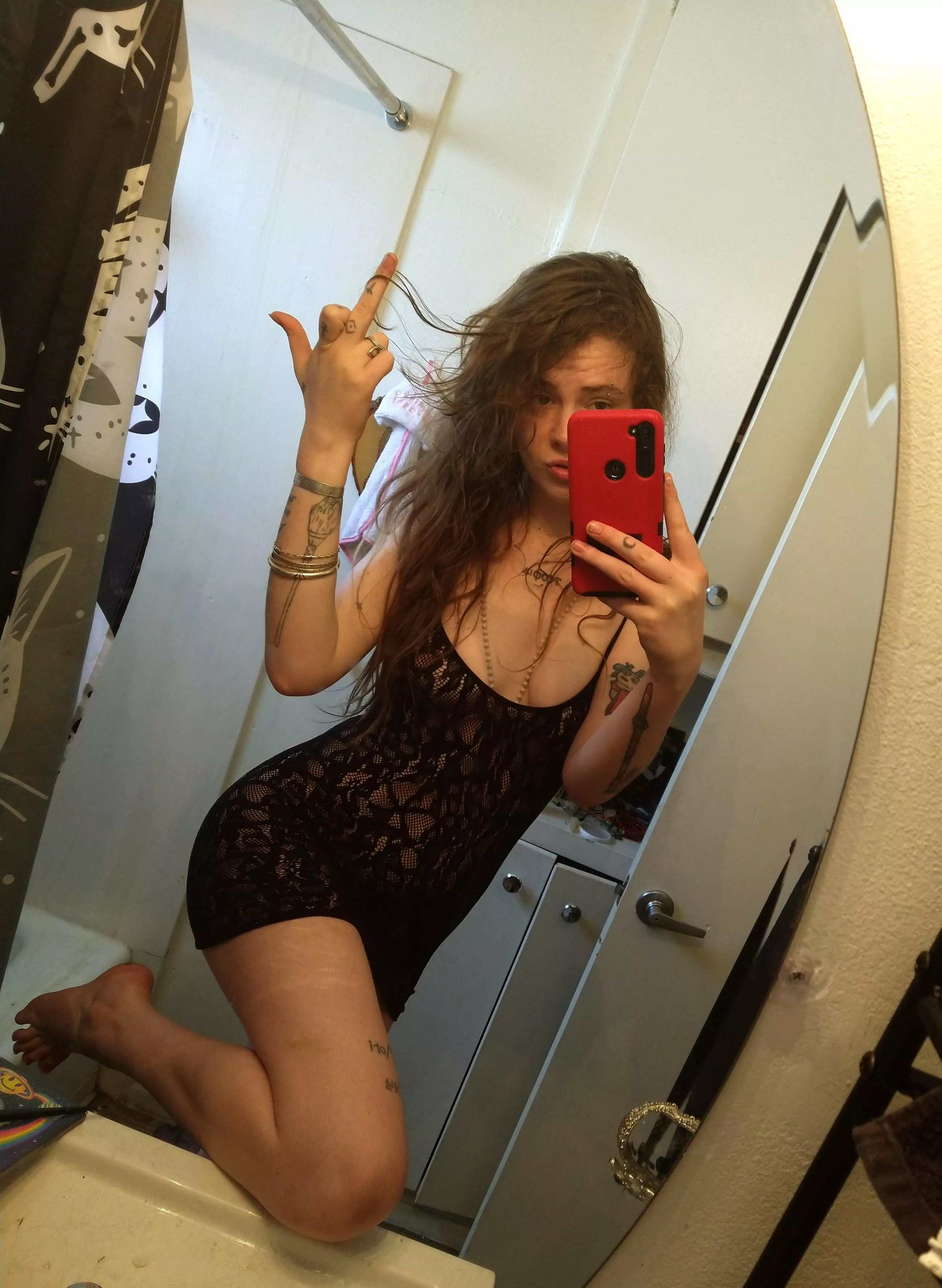 Lose yourself in the curves and contours of My Perfect Body.. doesn't it feel *soooo* good to get to be Daddy's little fuckmeat?