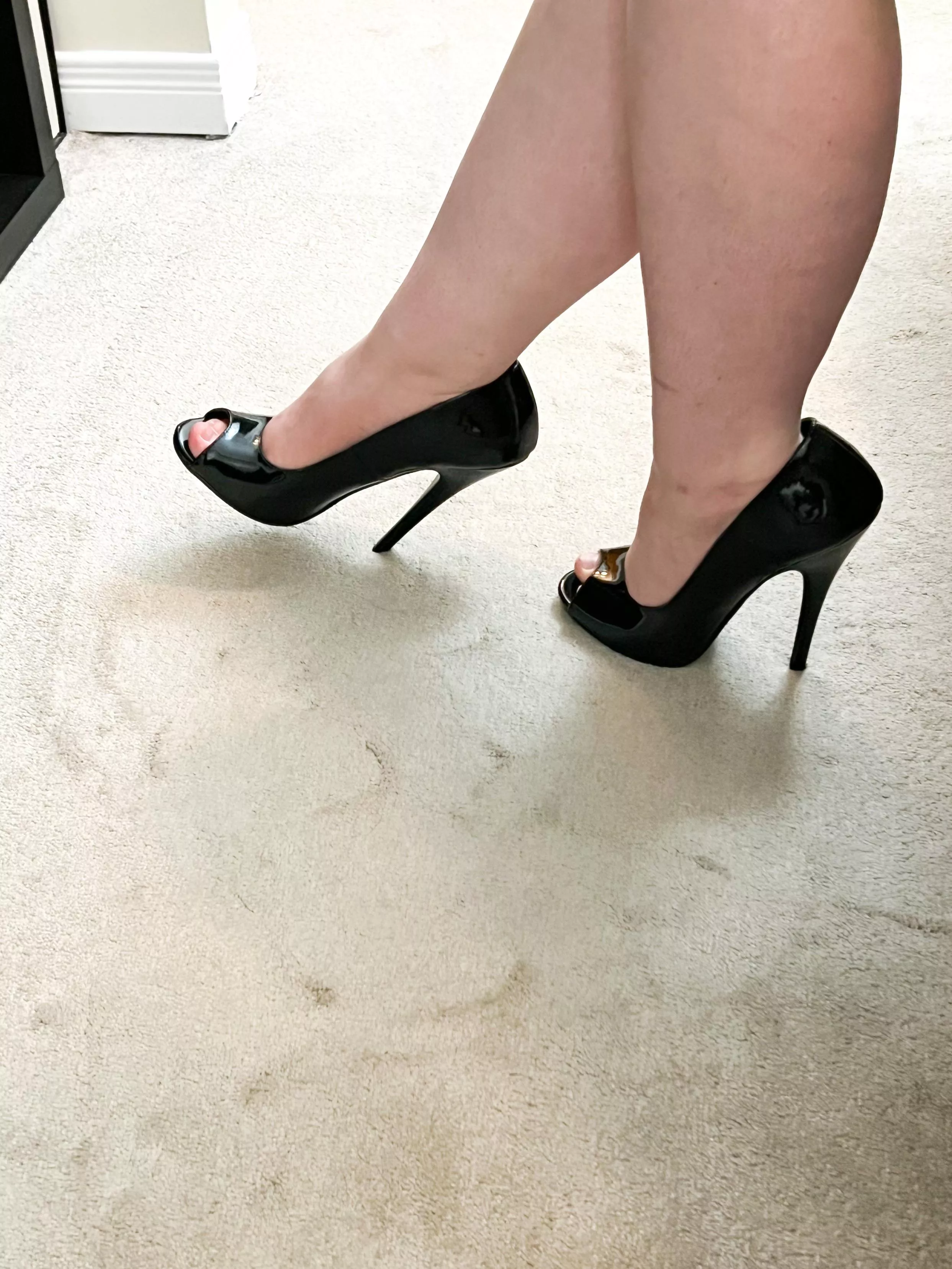 love 6 inch heels