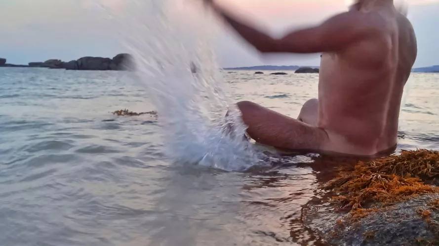 Lovely sunset bathtime
