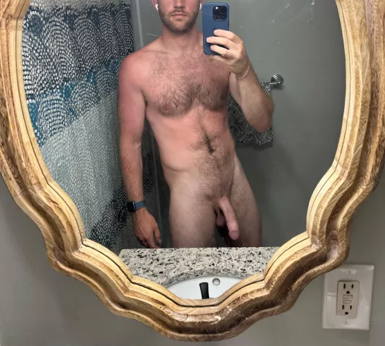 Me again looking for some fun Dm me!