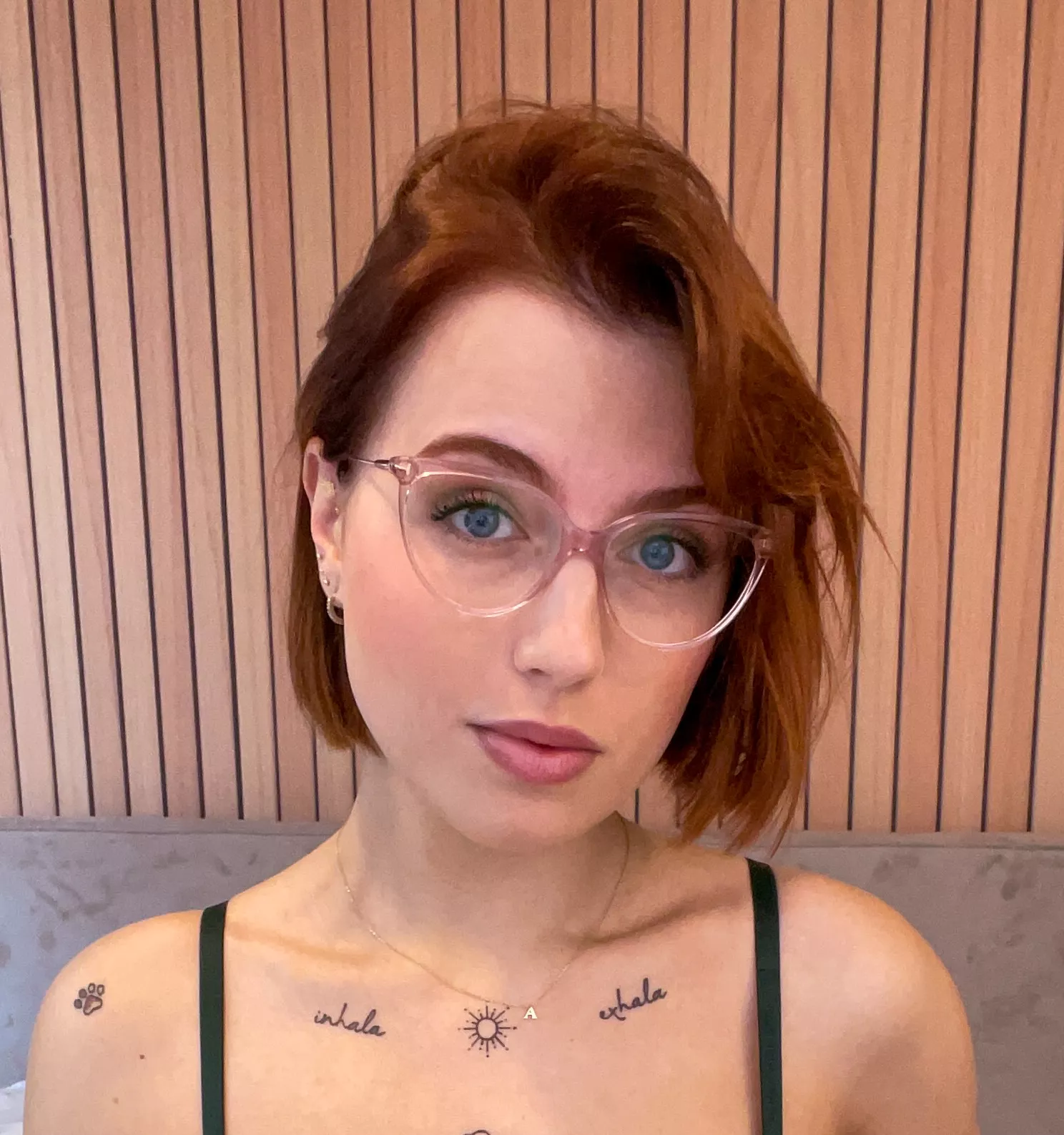 My hair is always wild. [F30 stepmom]