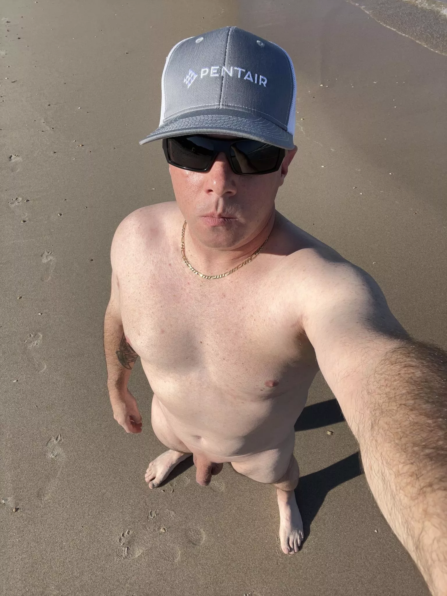 Nude beach weekend [M]