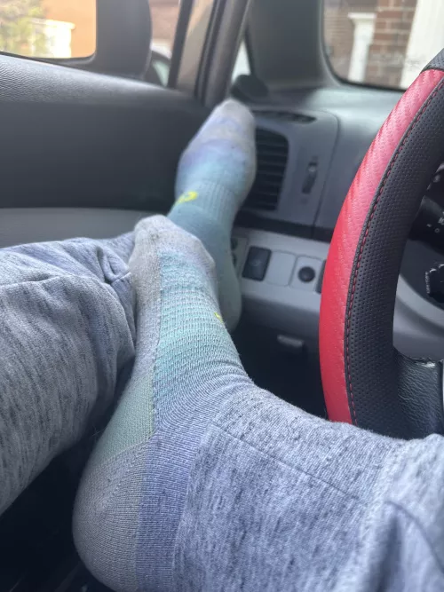 [selling][canada] blue and grey ankle sockies in sneakers today (not work boots)